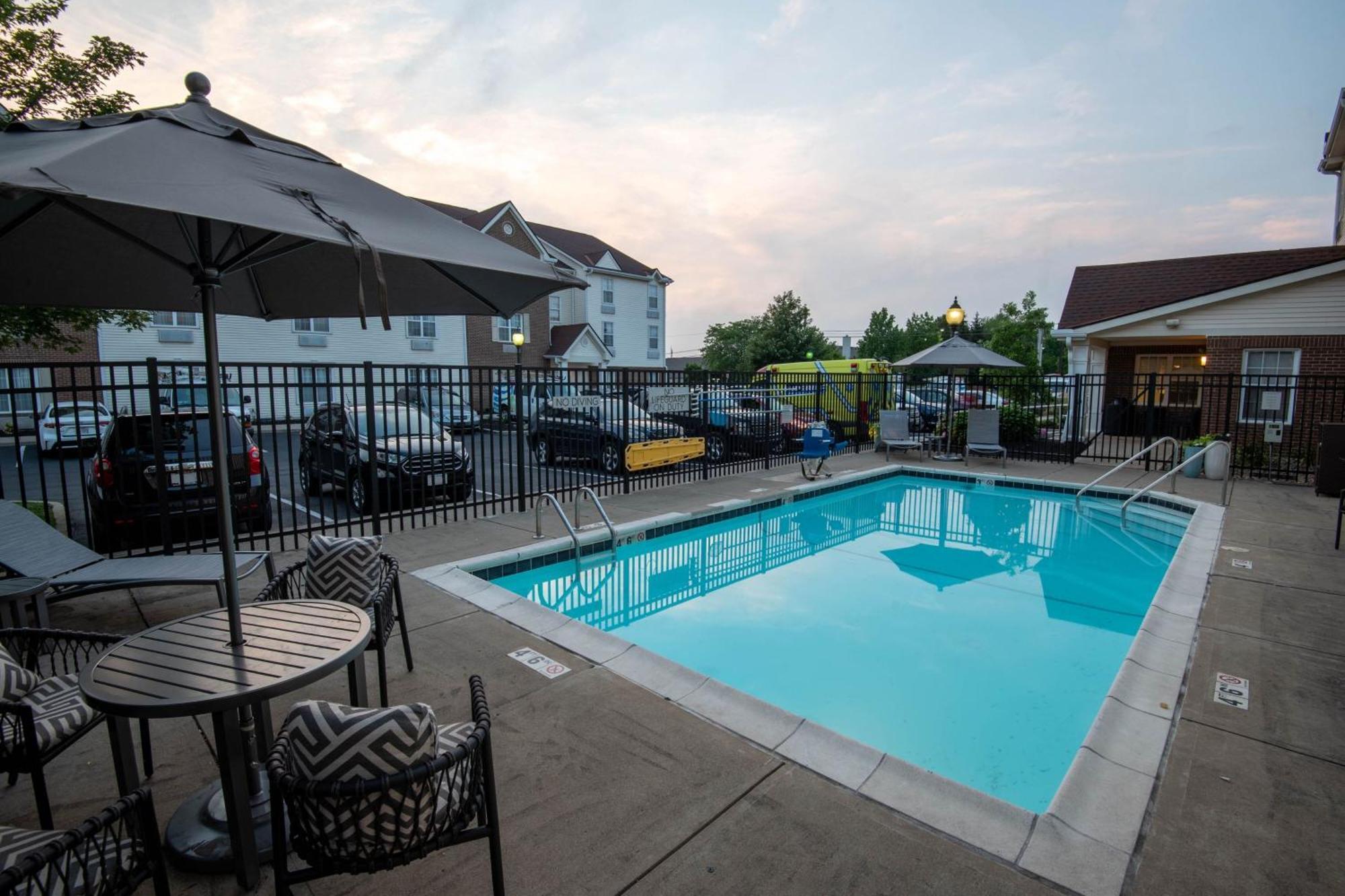 Towneplace Suites Columbus Airport Gahanna Exterior foto